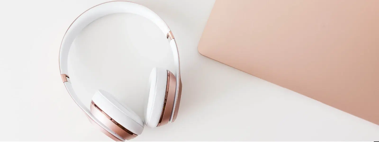 Top Headphones for Perfect Mixing