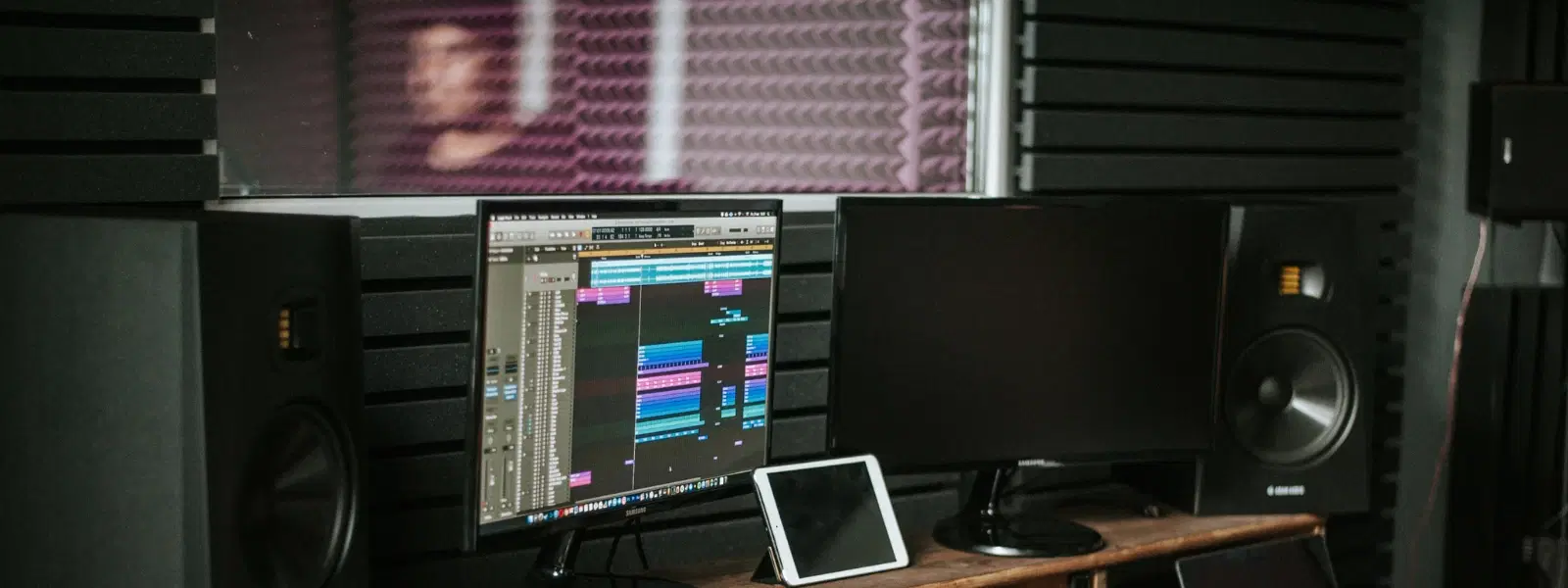 Discover Mumbai's Top Monitors for Every Need