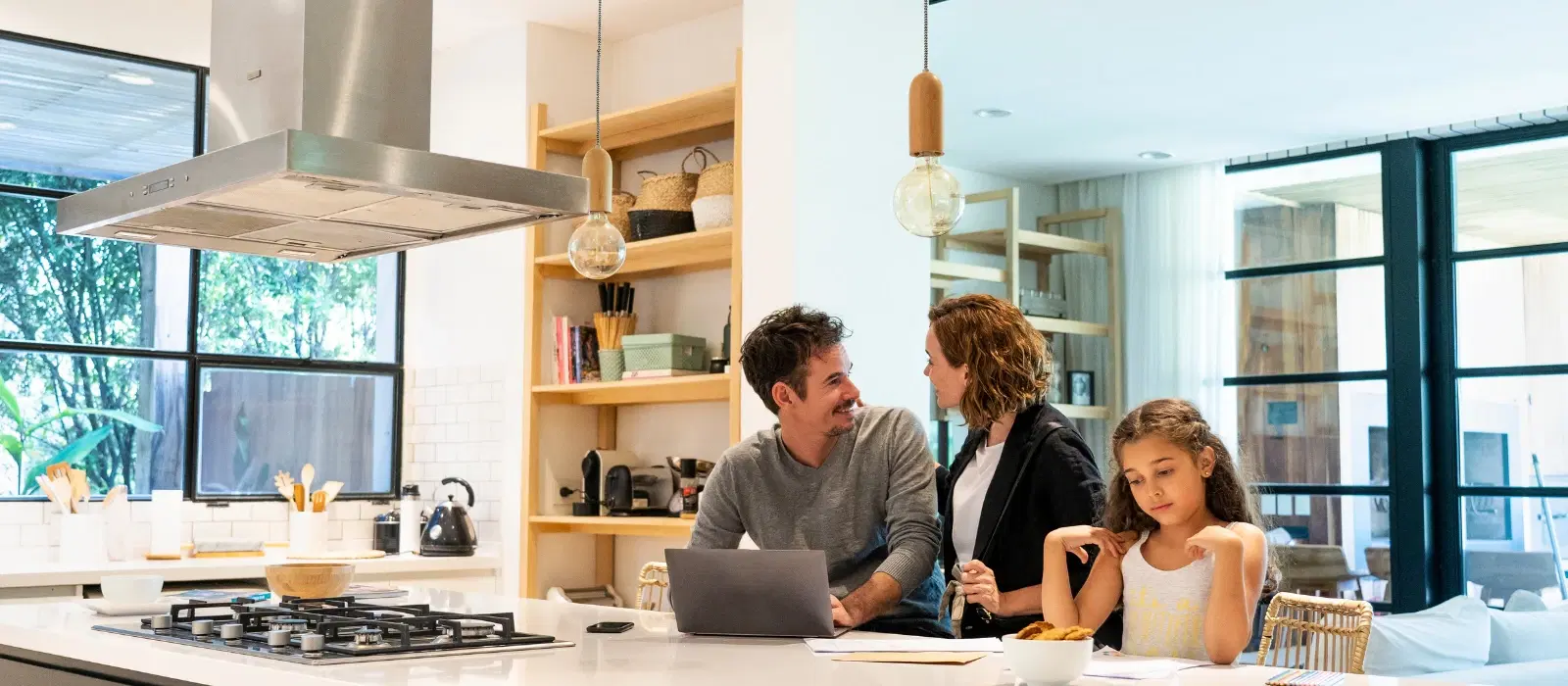10 Essential Chimney Design Tips for Small Kitchens