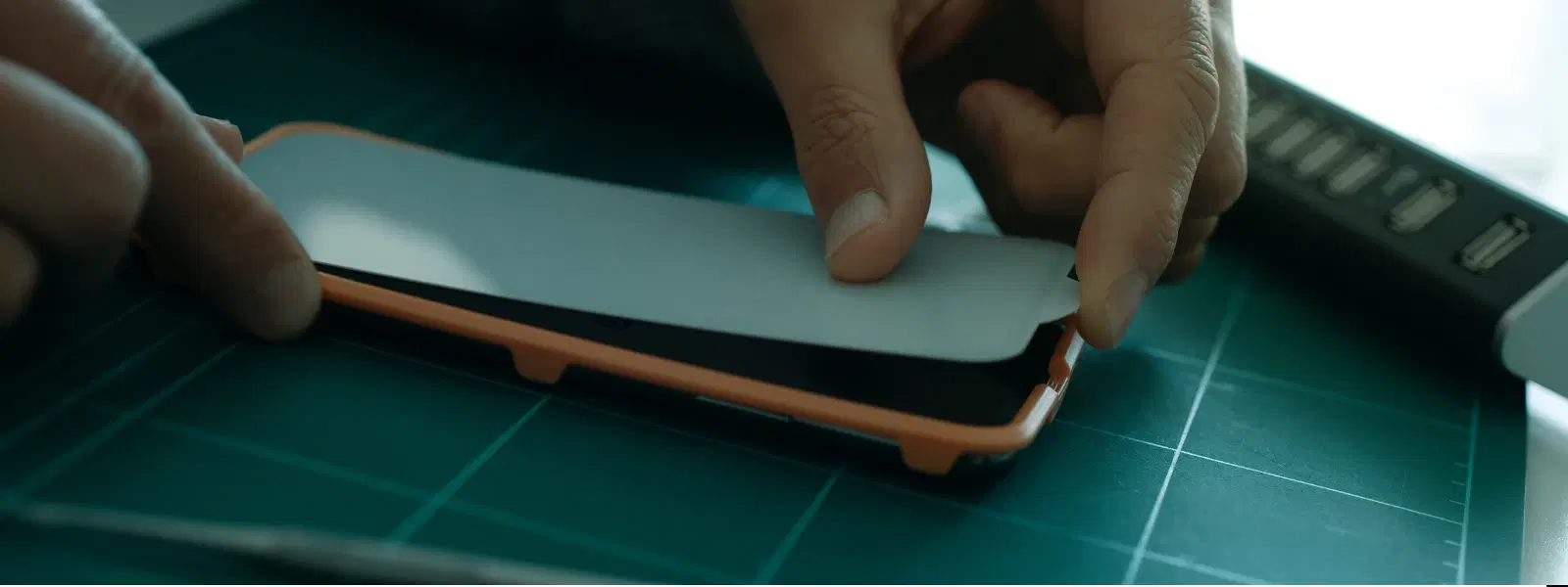 10 Mobile Screen Protector Types You Need to Know