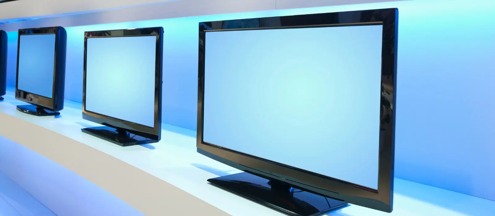 How to Choose Between LCD and LED TV: A Simple Guide