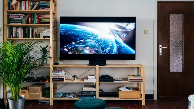How to Watch YouTube on Smart TV: Easy Setup Guide