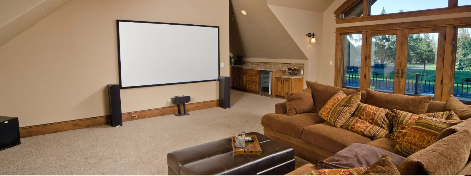 How to Pick the Right TV Size for Your Room Dimensions