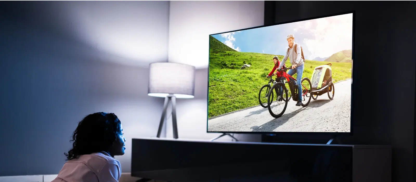 How to Convert LED TV to Smart TV with a Smart TV Box