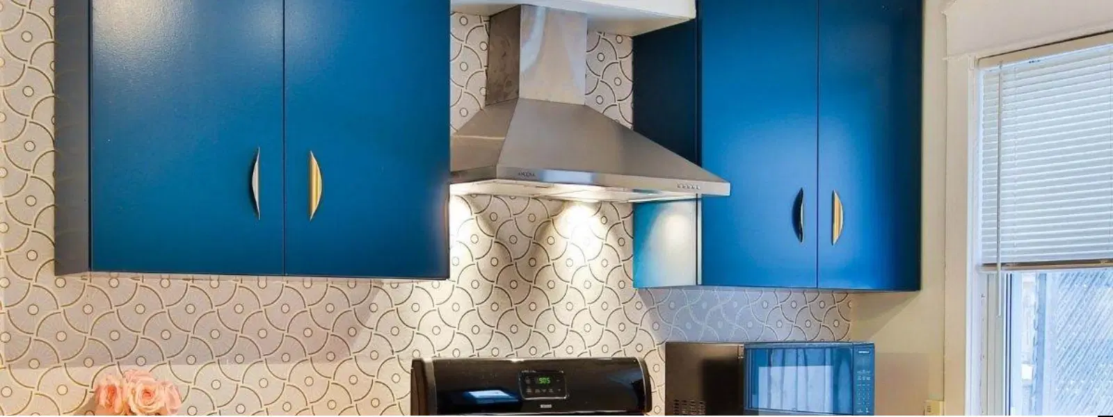 Comparing Chimney Heights: Gas Stove Clearance Insights