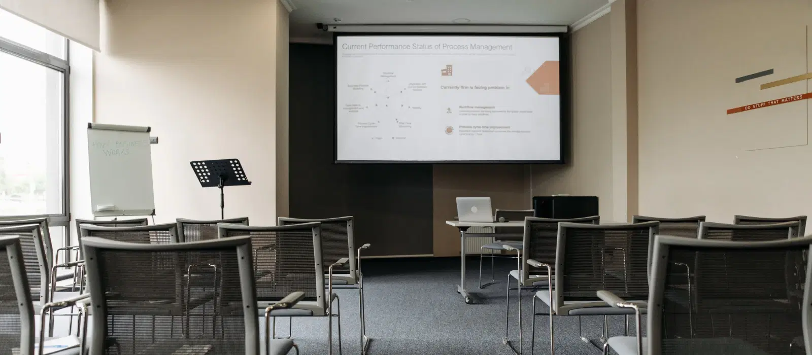 How to Project Laptop Screen to Projector: Step-by-Step Guide