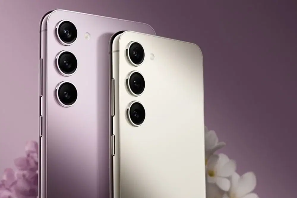 Exploring Key Smartphone Features: Expert Insights