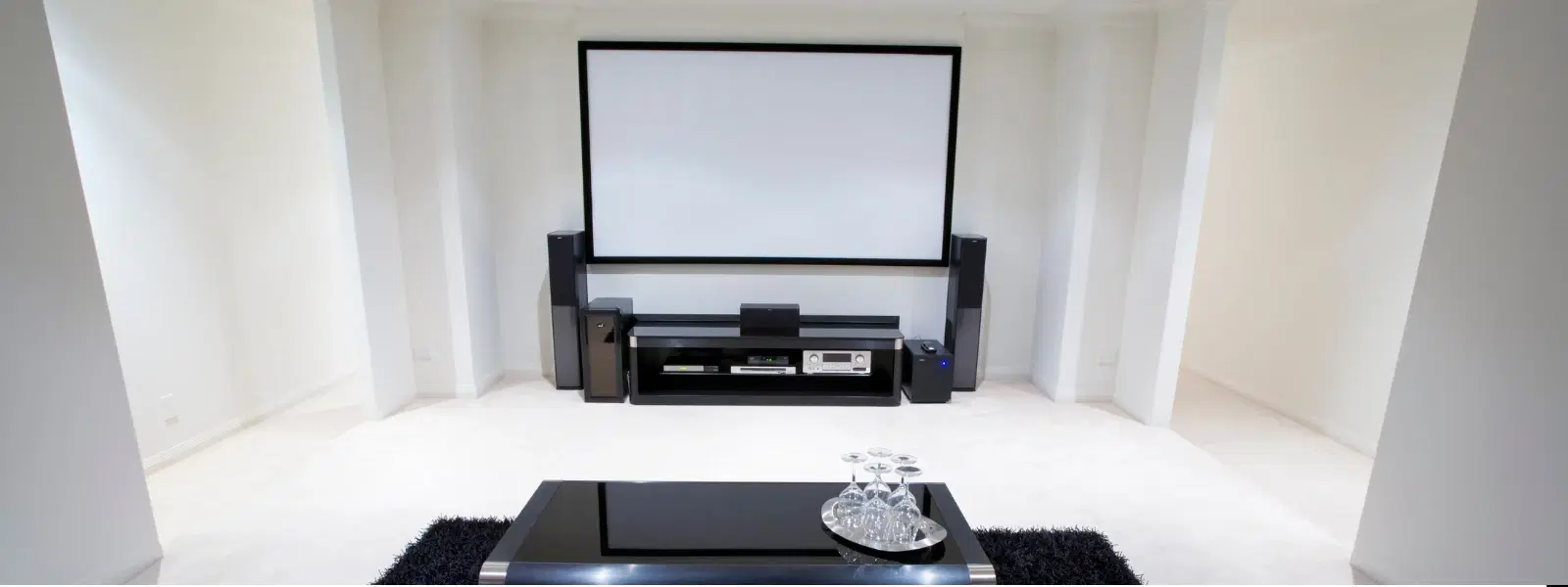 How to Choose Small Home Theater Speakers for Any Room