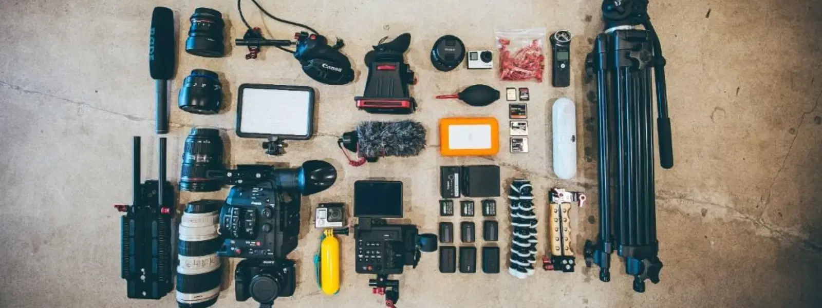 How to Choose the Best Camera Accessories for Beginners