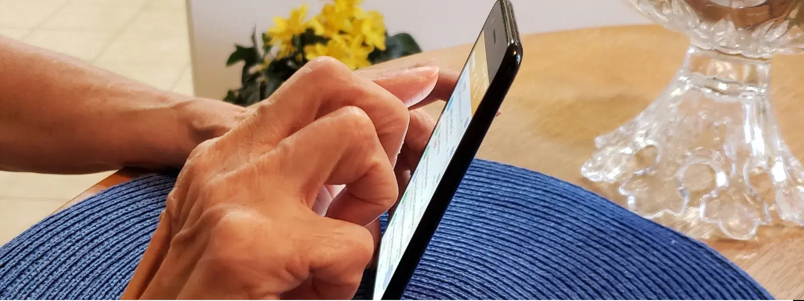 How to Choose the Best Senior Citizen Phone: A Guide