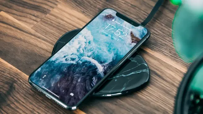 How to Create a Comprehensive Smartphone Features List