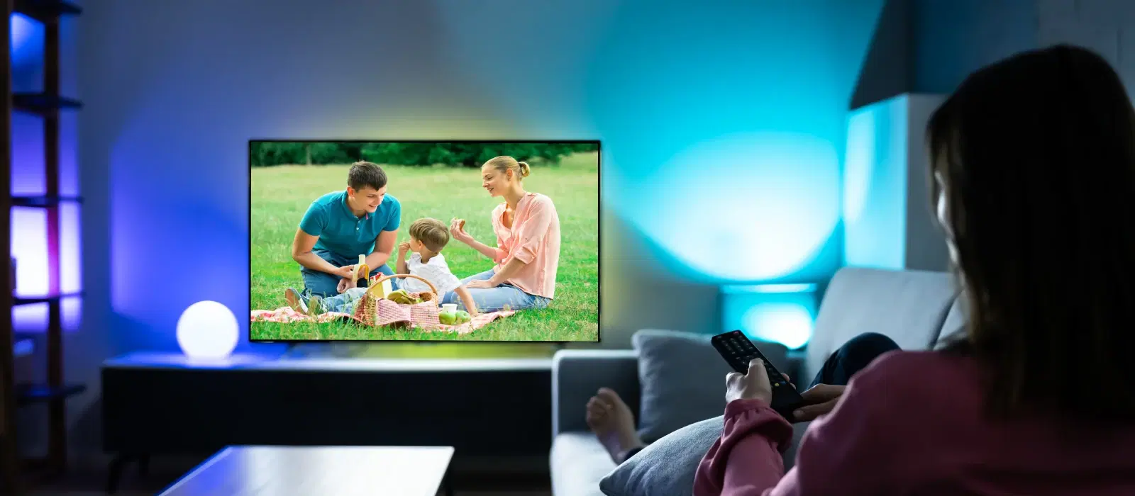Smart TVs Redefined: Expert Insights on Connectivity