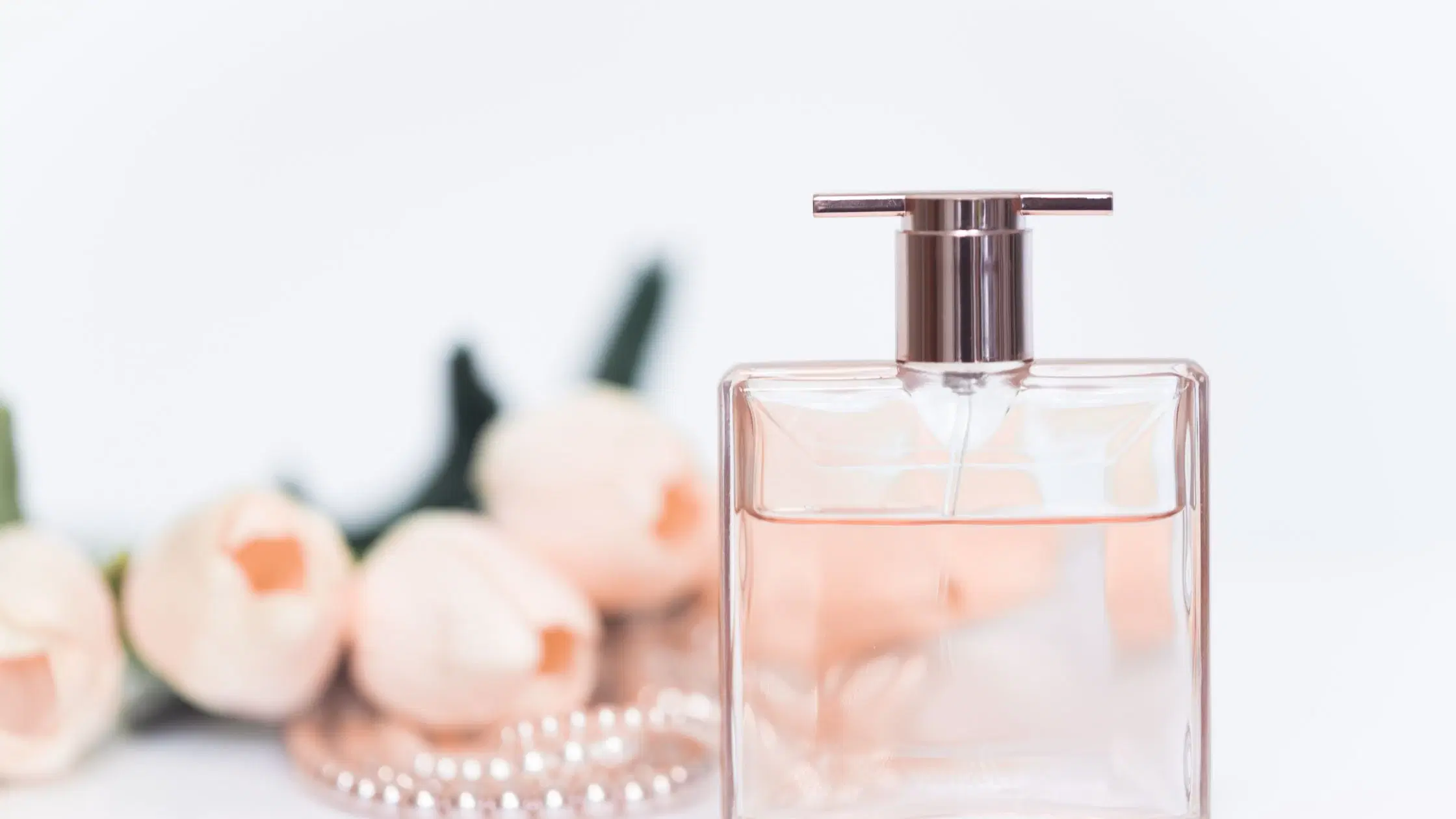 10 Bespoke Fragrance Ideas to Elevate Your Jewelry Style