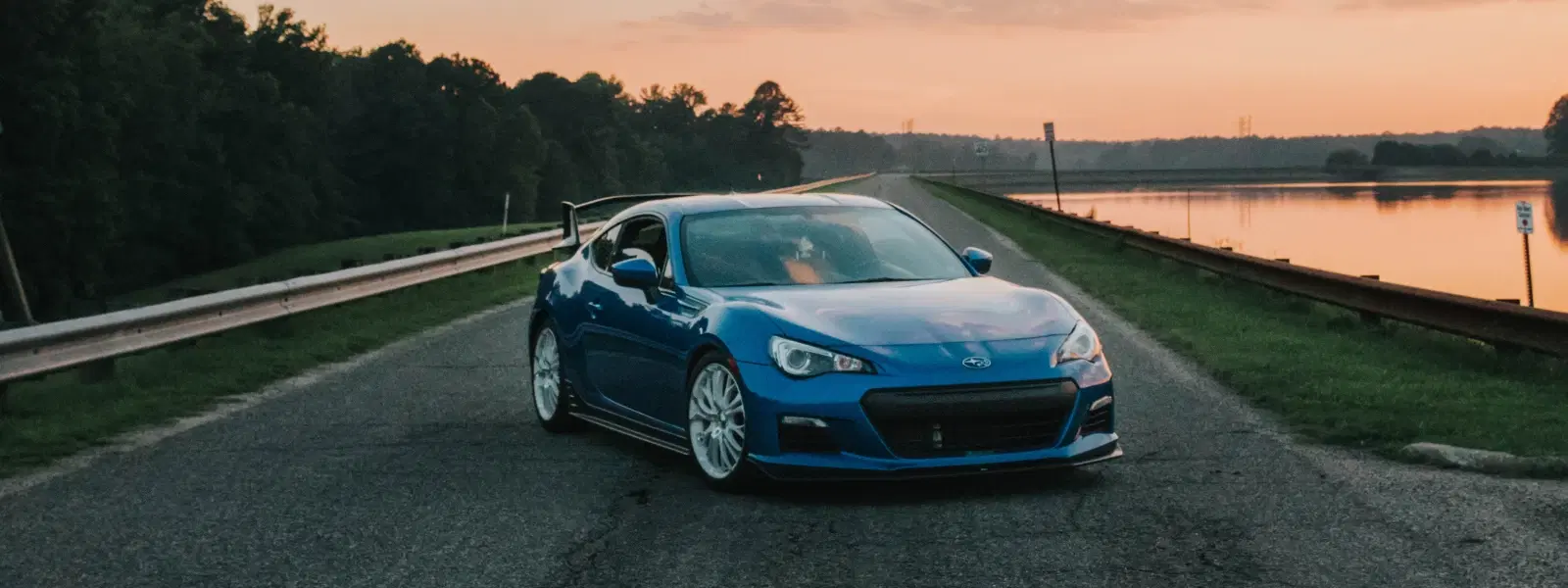 10 Essentials for Choosing Luxury Sports Car Brands