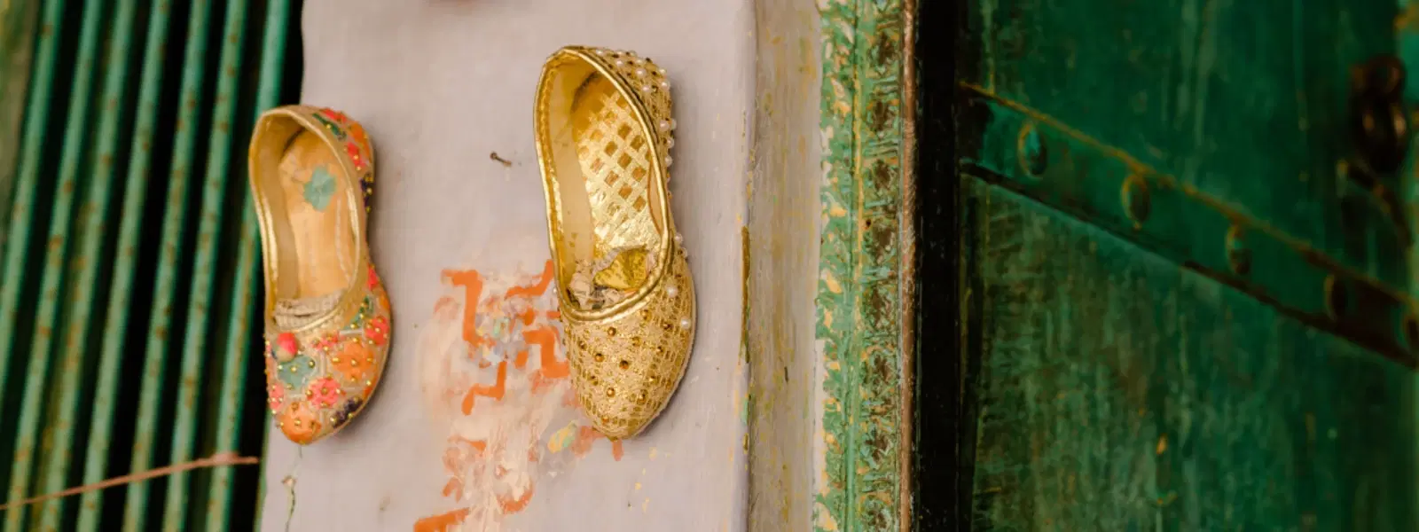 10 Essentials to Check Before Buying Juttis Online