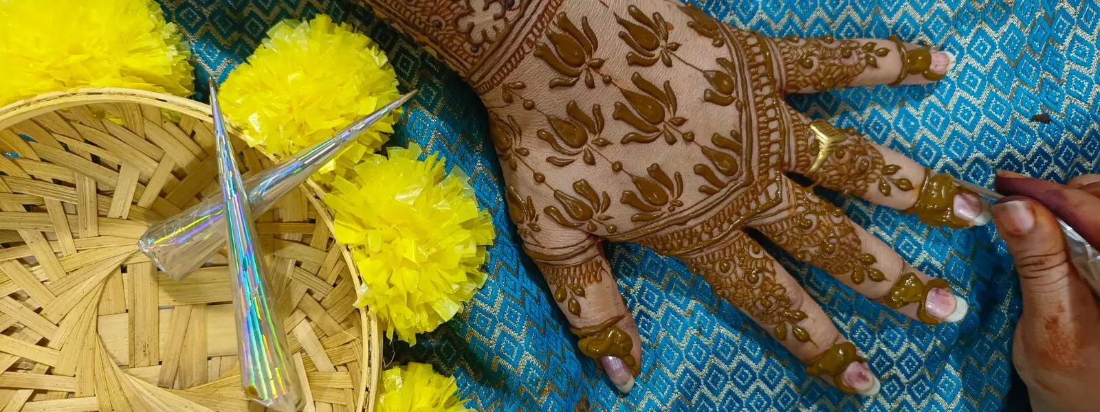 10 Must-Have Mehndi Accessories for Stunning Designs
