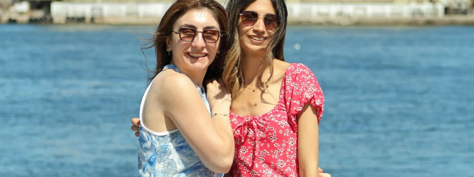 10 Must-Have Summer Dresses for Women This Season