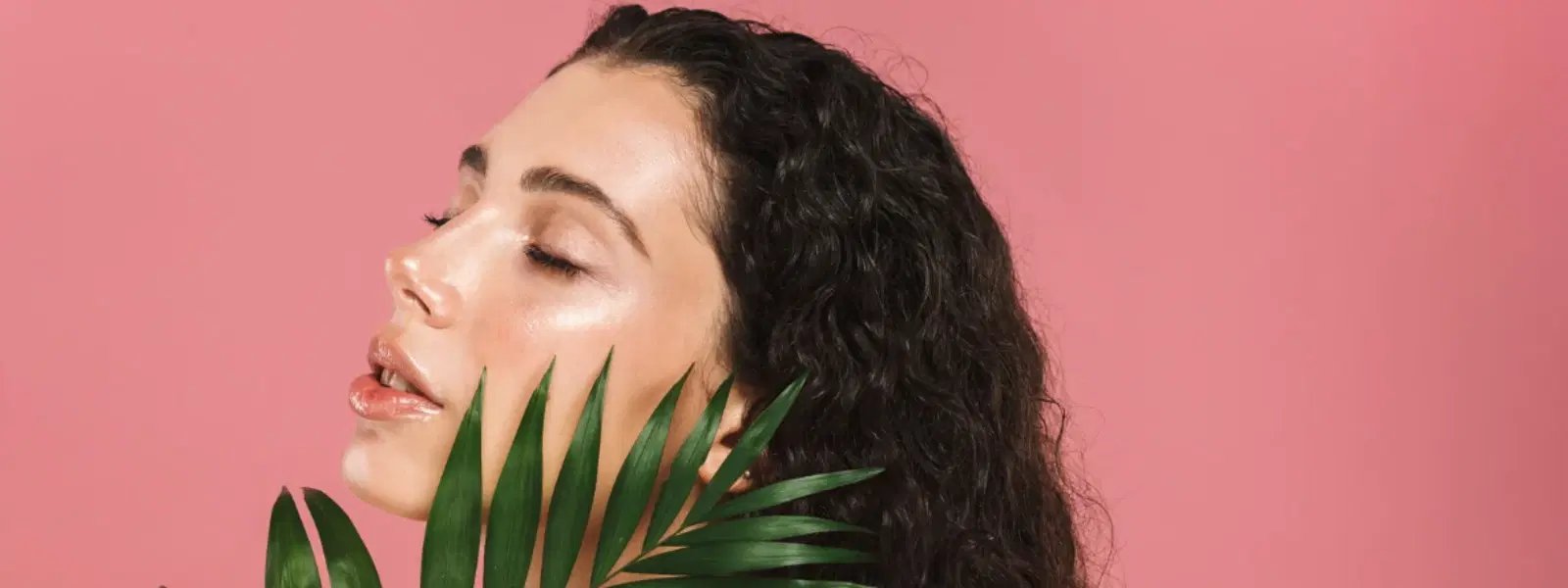 7 Ways Lemon Verbena Transforms Your Skincare Routine