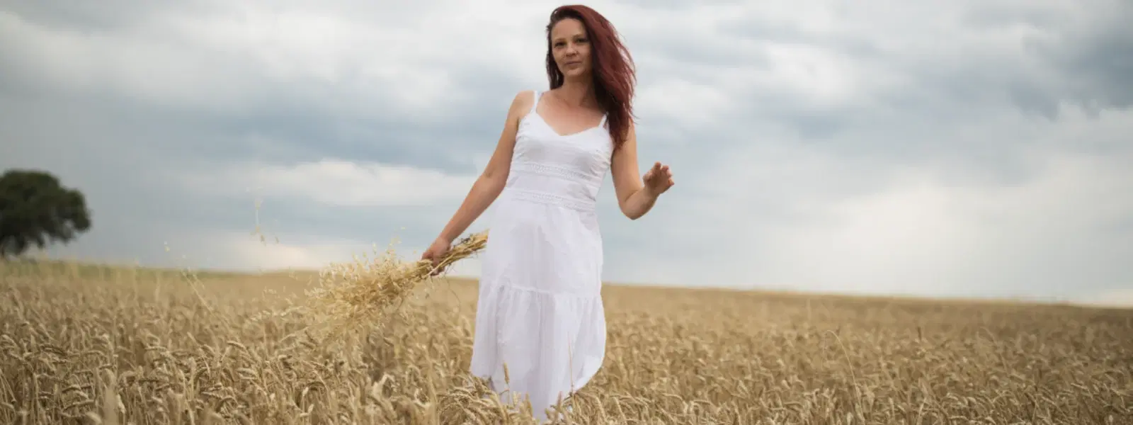 8 Best Short Casual Summer Dresses for Breezy Days