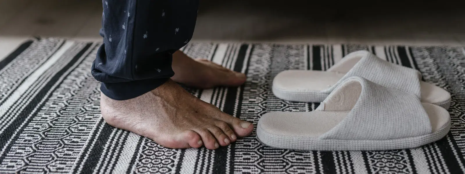 7 Cozy Slippers for Maximum Comfort at Home