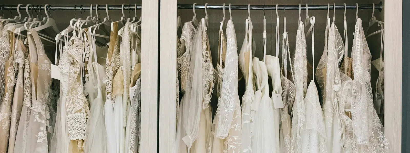 How to Style a Lace Dress for Any Occasion