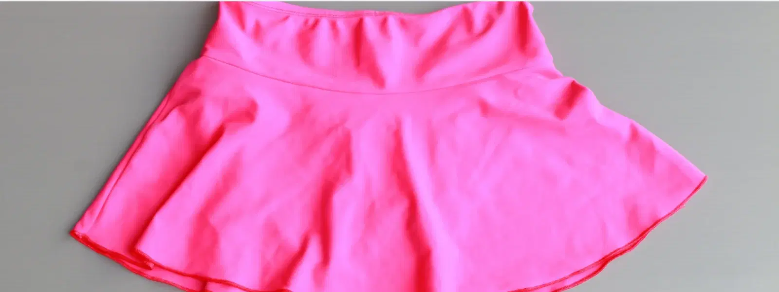 How to Style Skirts: Tips for Every Occasion