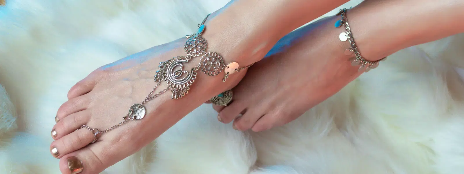Gold vs Silver Anklets: Which Style Suits You Best?