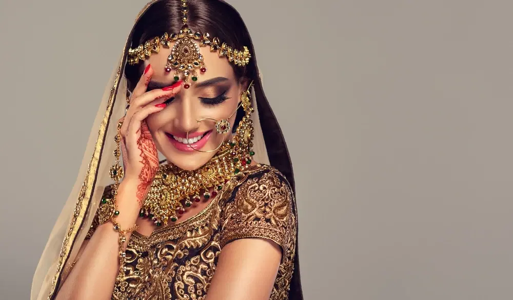 Gujarati Jewelry vs Traditional Designs: Key Differences