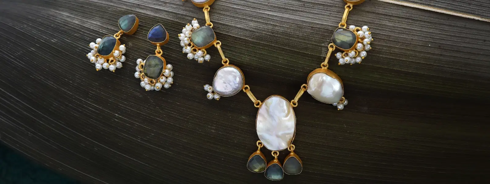 Heirloom Gems vs Vintage Gemstones: Key Differences