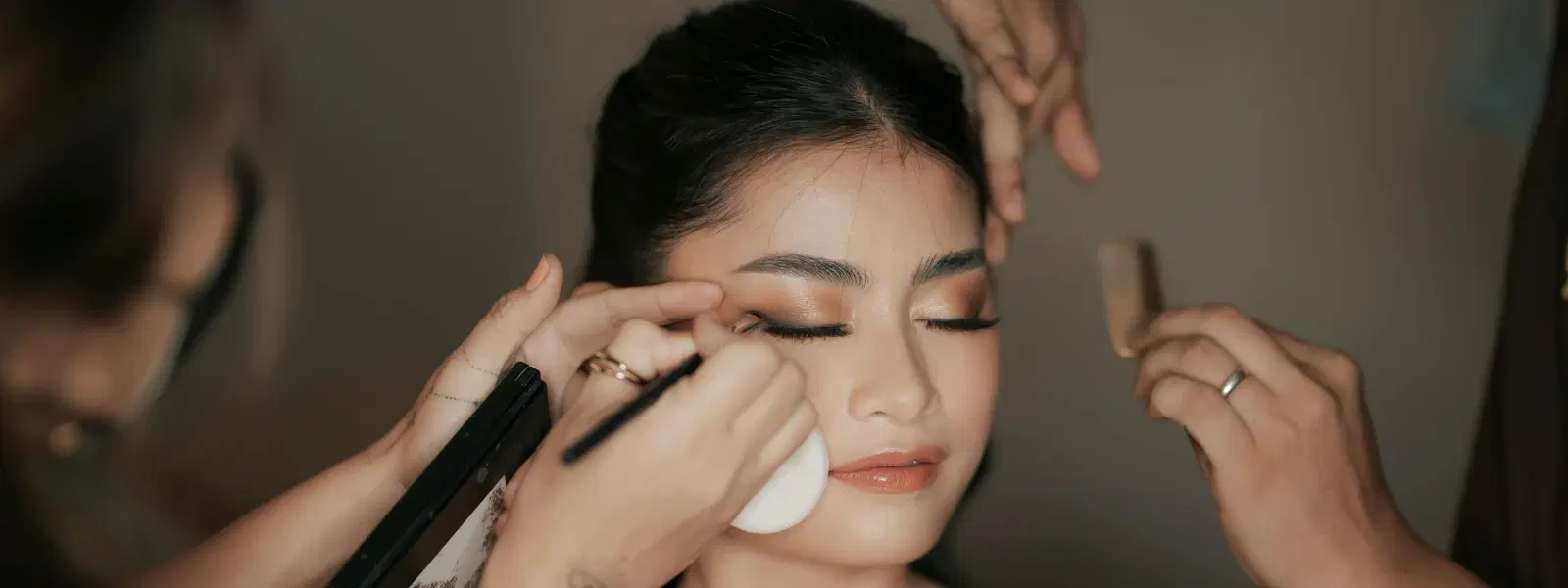 How to Brighten Your Eyes Naturally Without Makeup