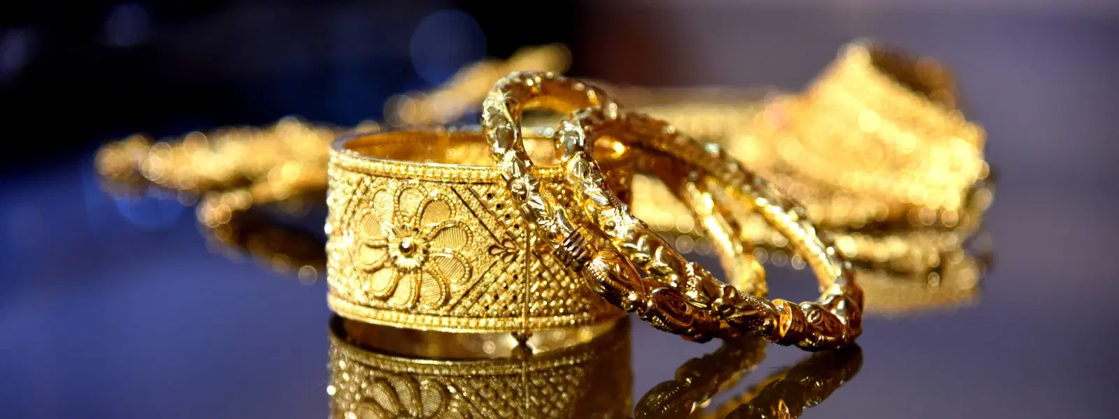 How to Choose Everyday Jewelry for Effortless Style