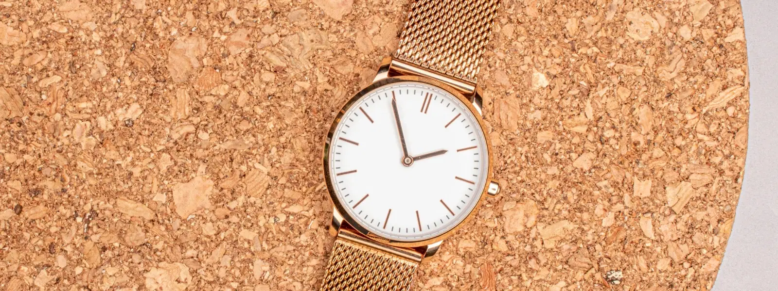 How to Identify Authentic Vintage Timepieces Easily