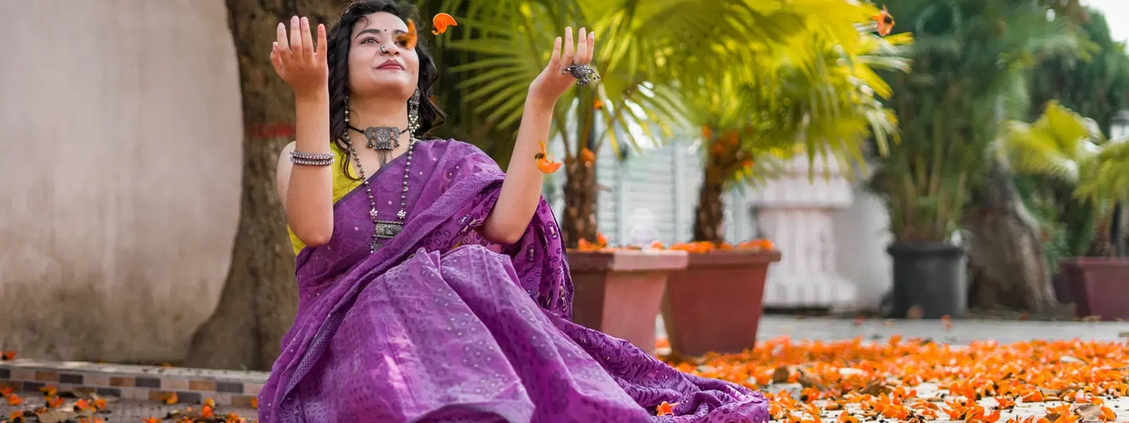 How to Perfectly Drape a Bengali Style Saree in 5 Steps