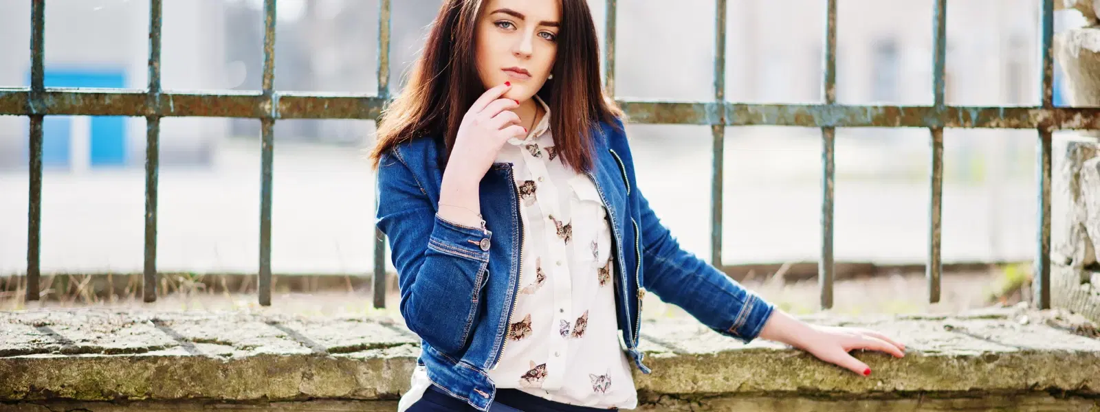 How to Style a Denim Jacket: Outfit Tips for Women