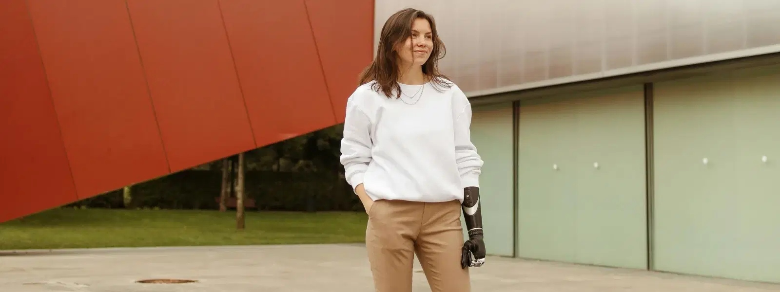 How to Style a Sweatshirt: Tips for Perfect Casual Looks