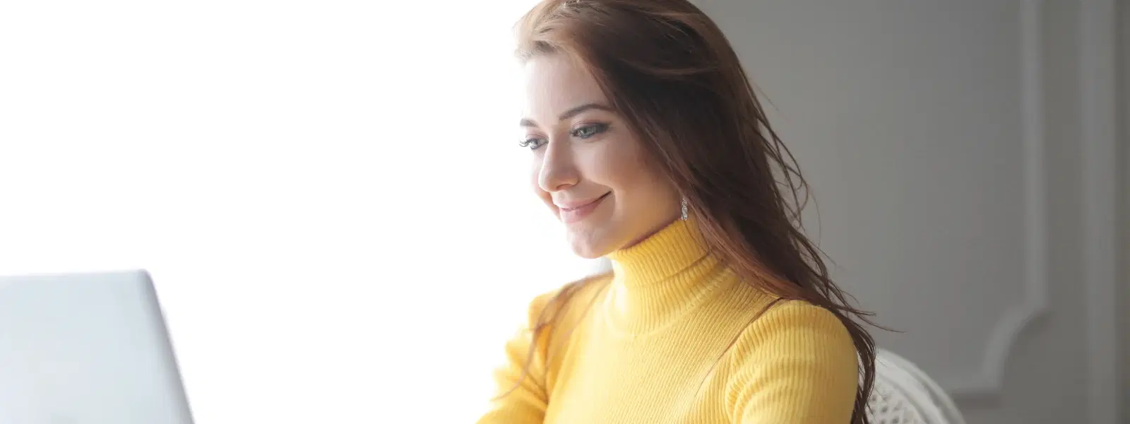 How to Style a Turtleneck Sweater: Outfit Ideas You’ll Love