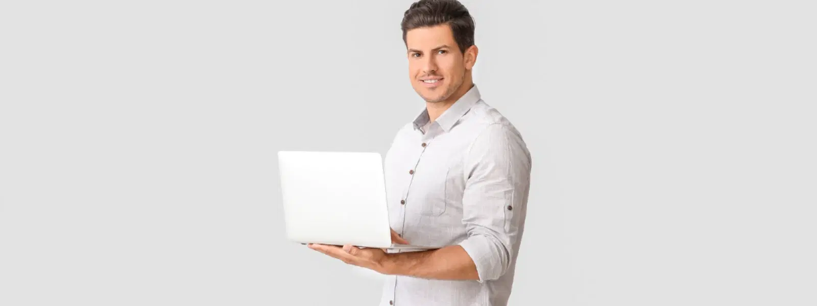 How to Style a White Shirt for Any Occasion