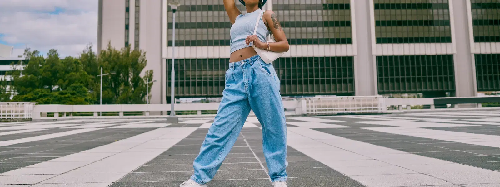 How to Style Beige Pants: Chic Outfit Ideas to Try