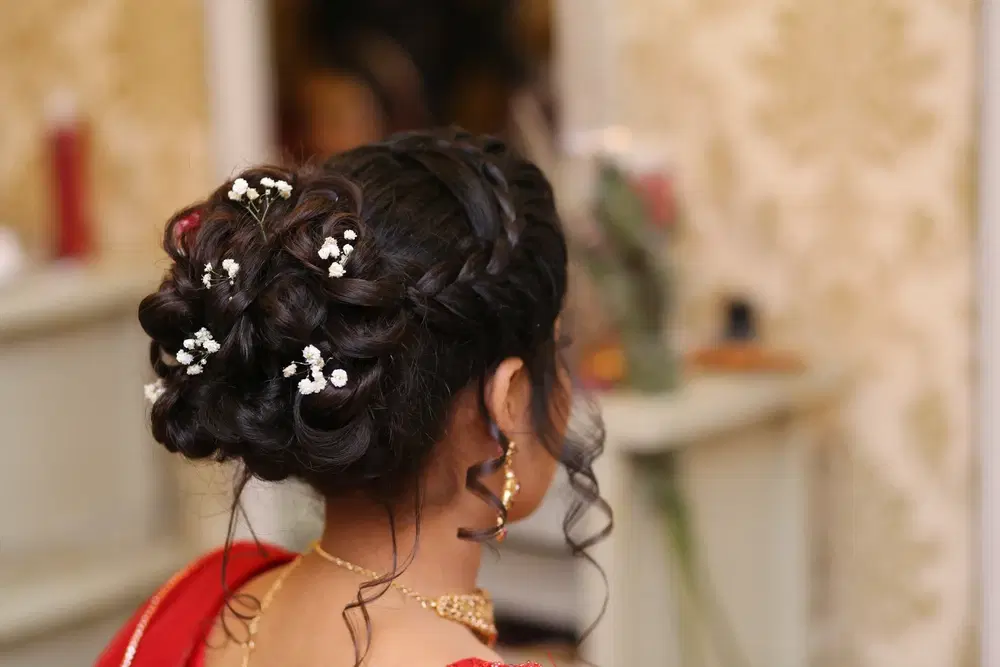 How to Style Indian Bridal Hair Accessories Perfectly