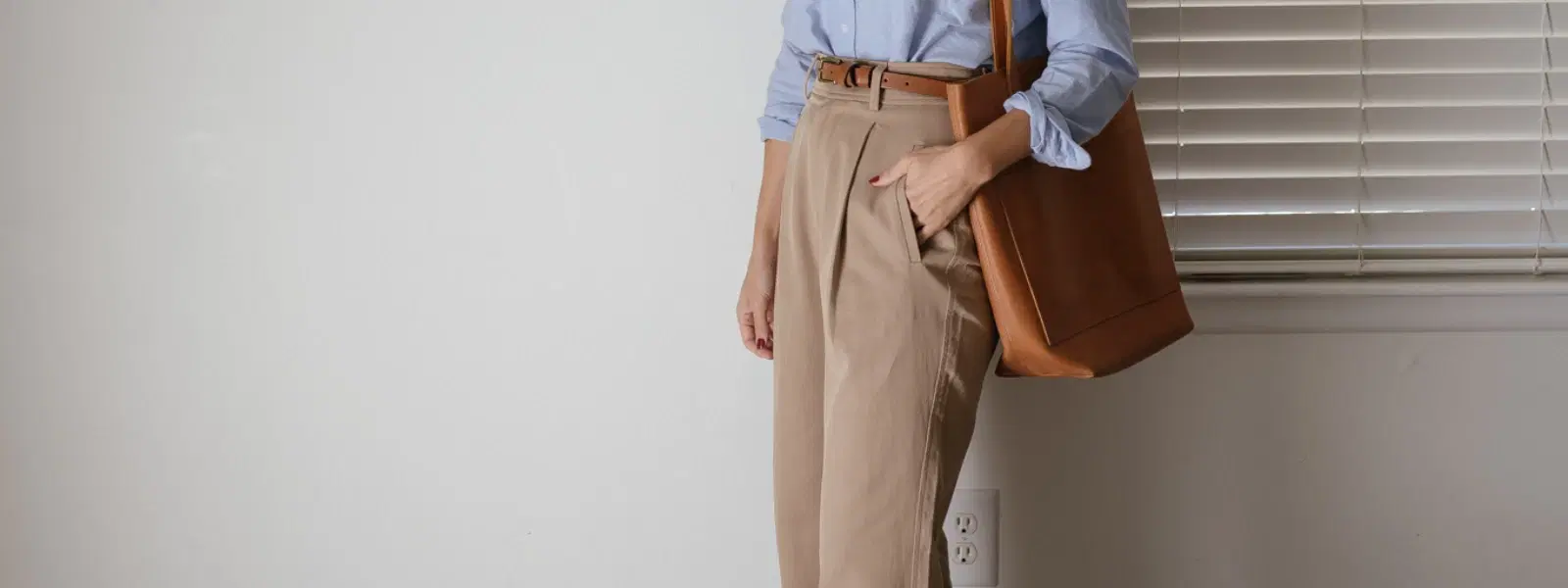 How to Style Wide Pleated Pants for Any Occasion