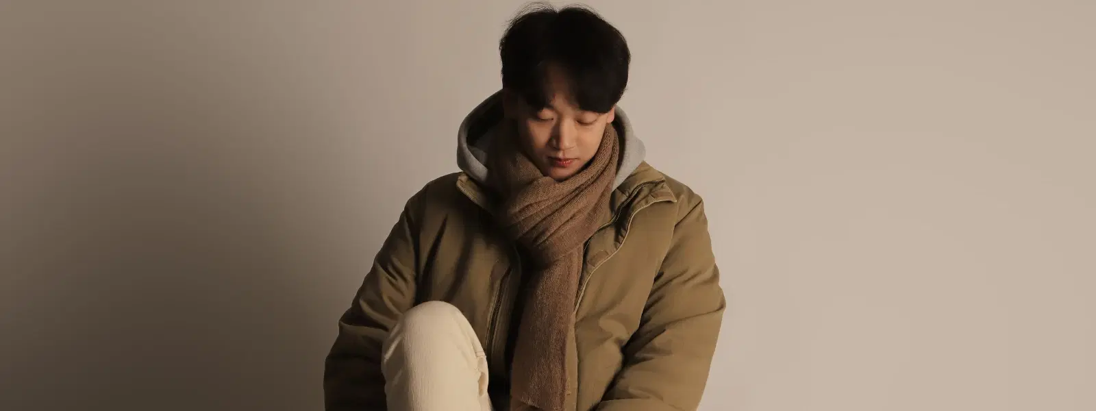 How to Wear a Muffler: Stylish Tips for Men