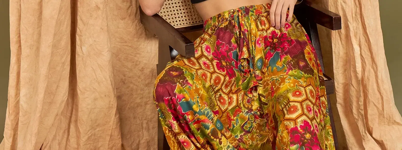 How to Wear Harem Pants: A Styling Guide for All