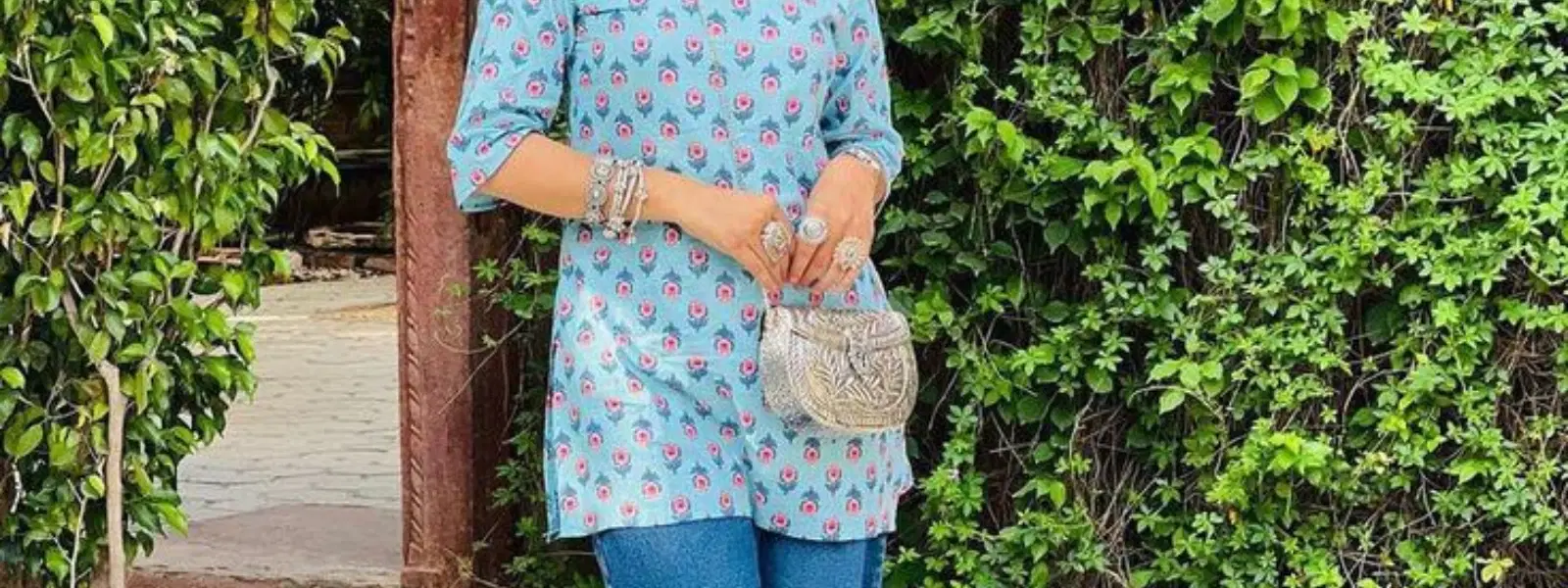 How to Style a Kurti: Tips for Effortless Elegance
