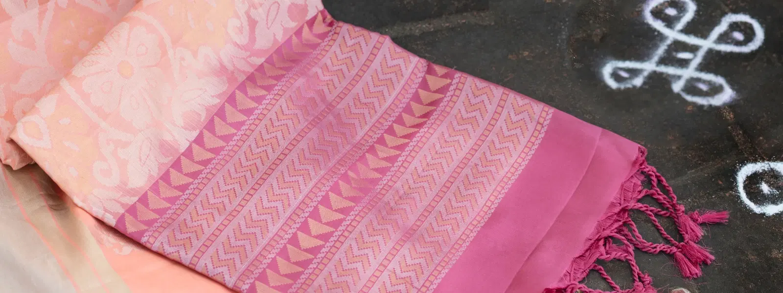 What Is a Tissue Saree? A Beginner's Style Guide