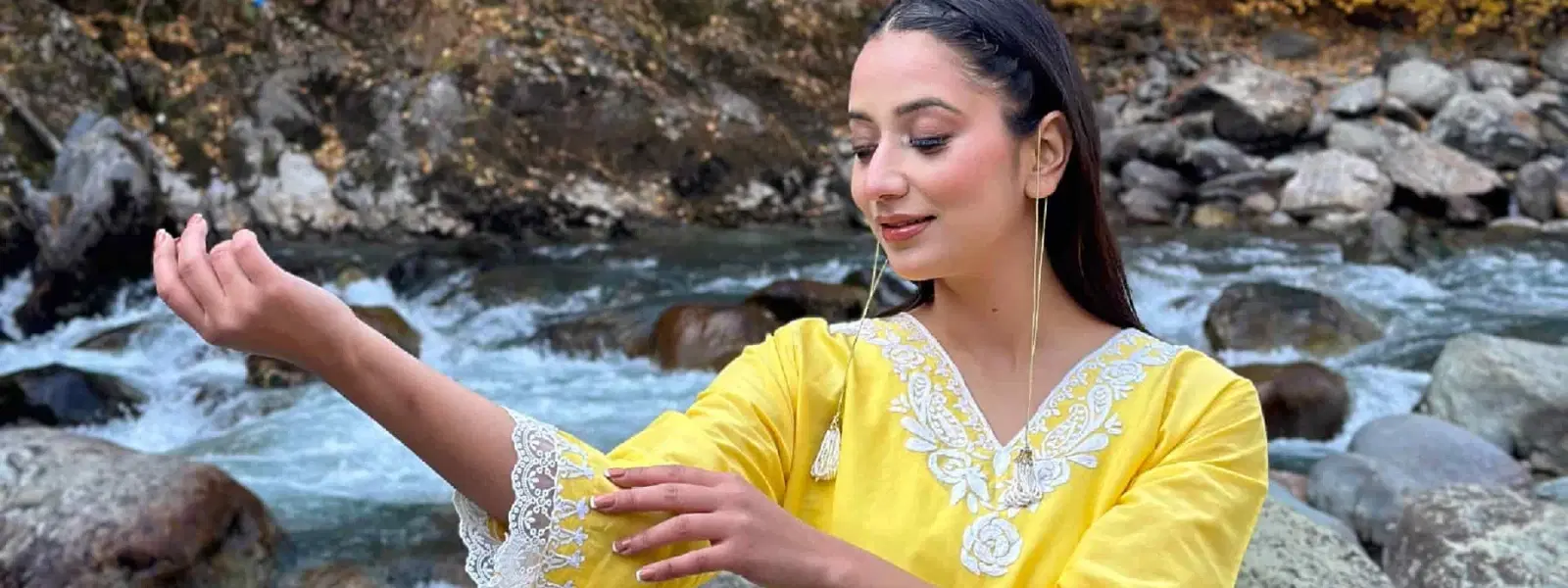 What to Wear with a Yellow Kurti? FAQs Answered