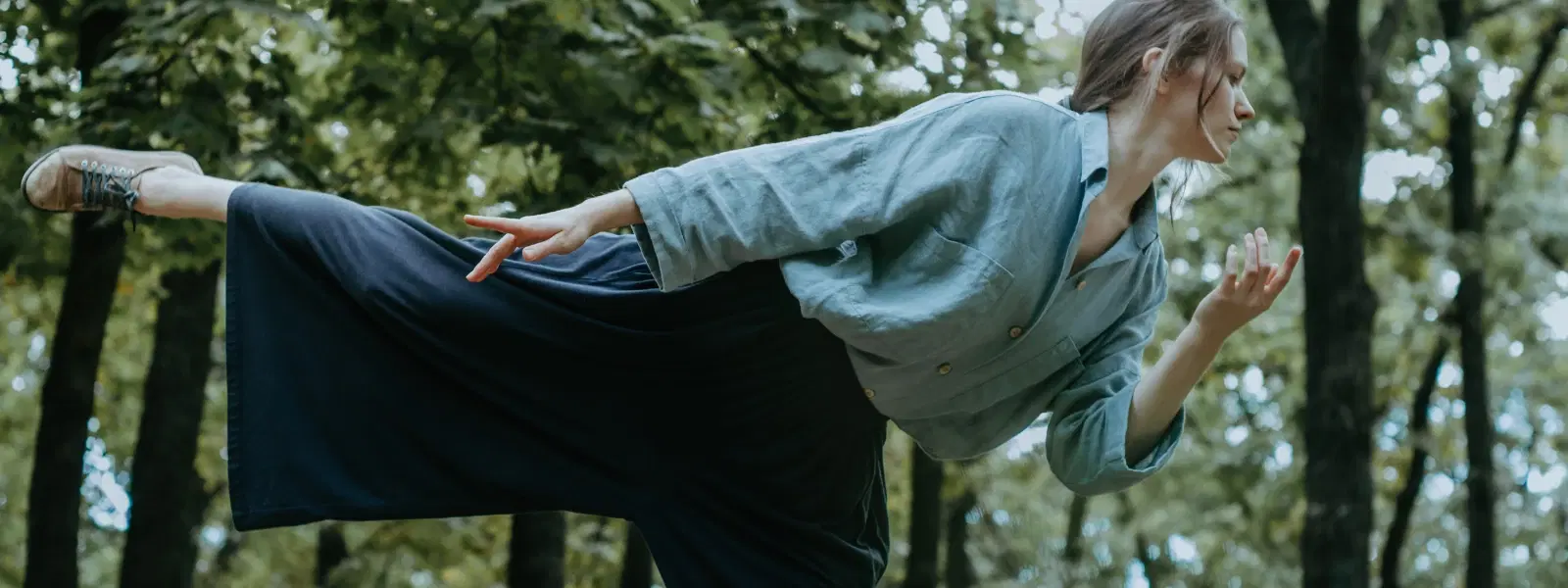 What to Wear with Palazzo Pants: Your FAQs Answered