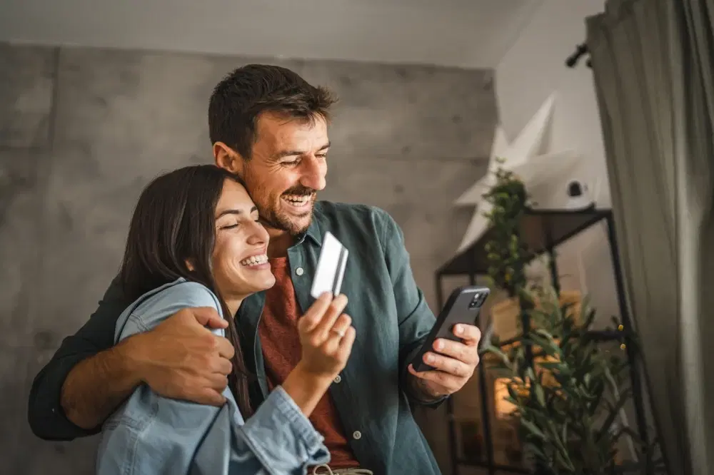 Mastering Credit Card Spending: Smart Habits to Adopt