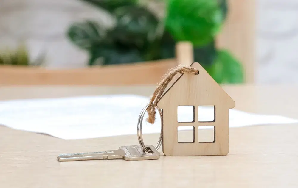 Who Is the Lender in a Home Loan? Key Roles Explained