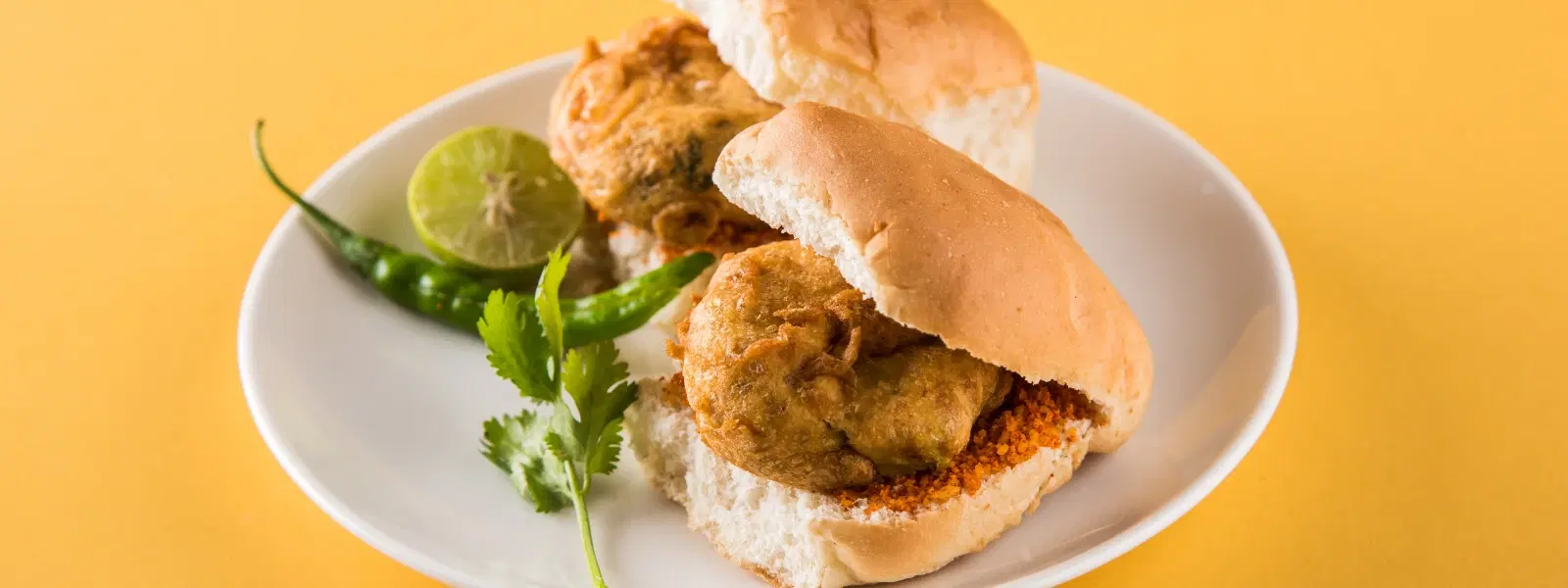 10 Best Foods to Try in Pune: A Delicious Checklist