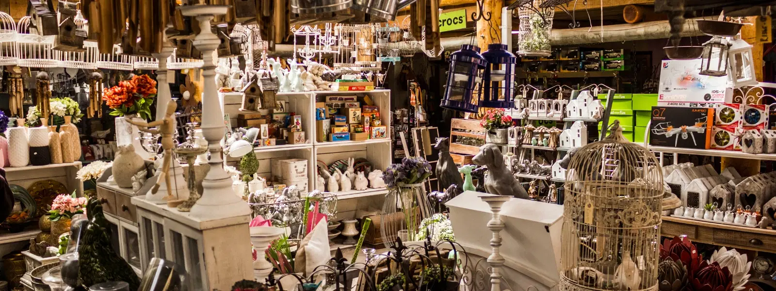 10 Best Things to Buy in UK: Must-Have Shopping Guide